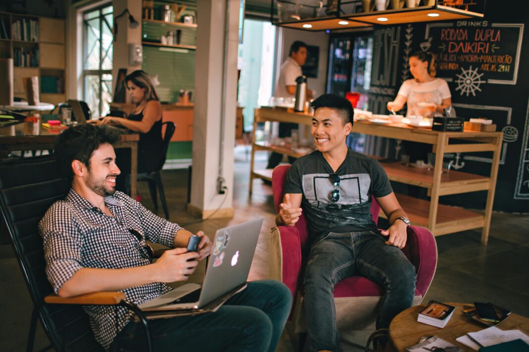 Small Business vs. Startup – 7 Key Differences Between a Small Business and a Startup